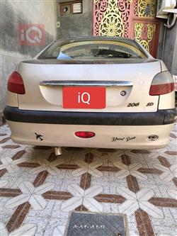 بيجو 206